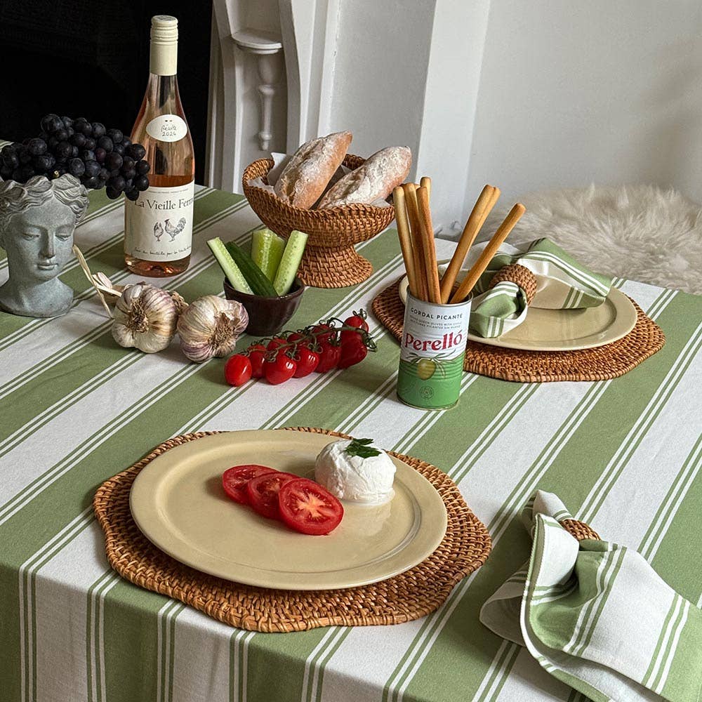 Striped ruffled tablecloth in green made of cotton