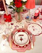 Papier Tischläufer Party auf der gedeckten Tafel