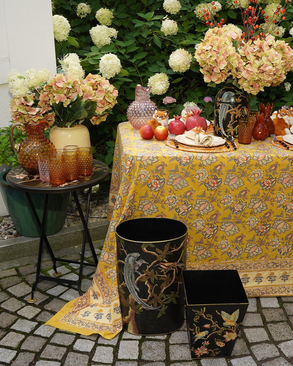 Umbrella Stand – Black Bird