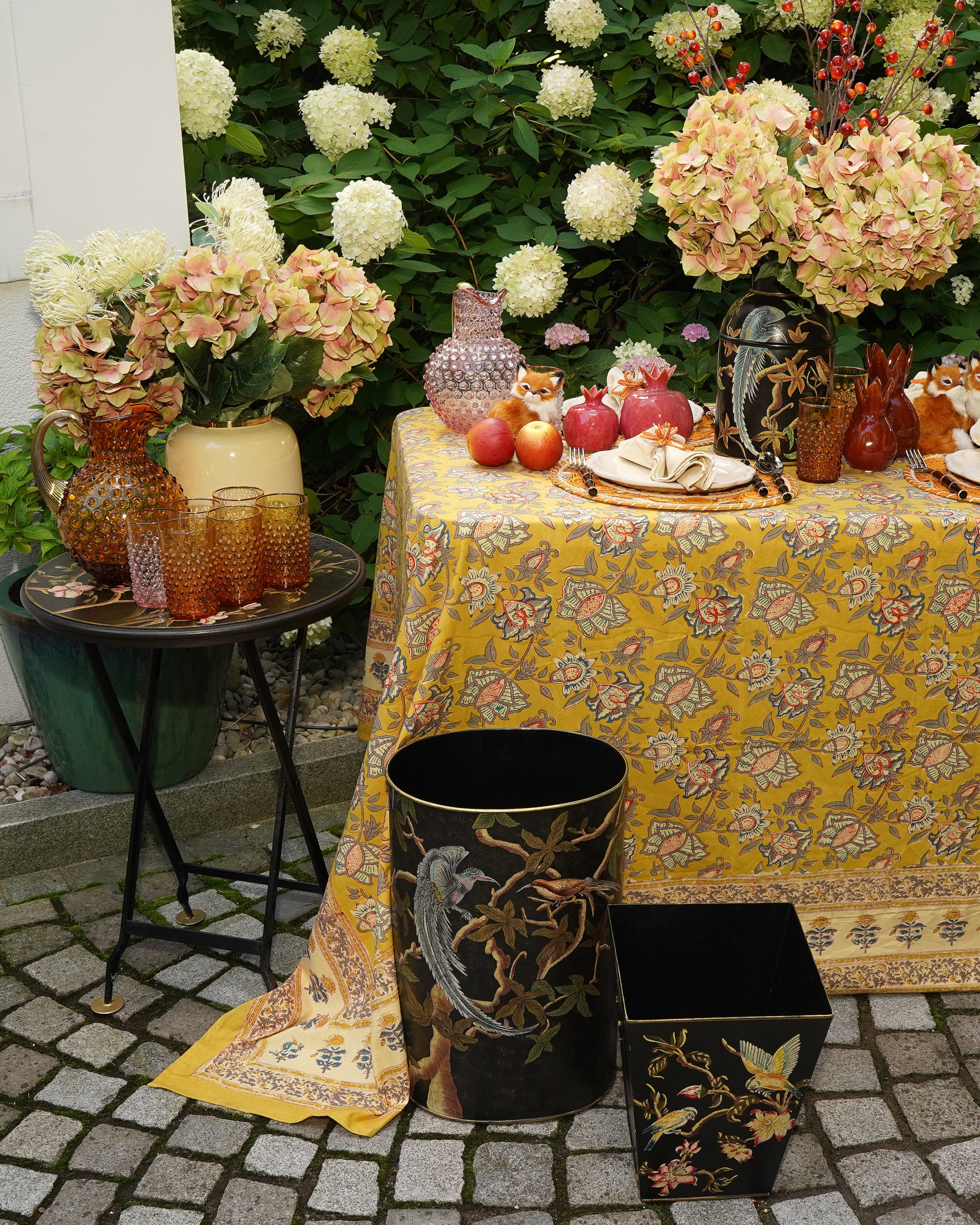Umbrella Stand – Black Bird