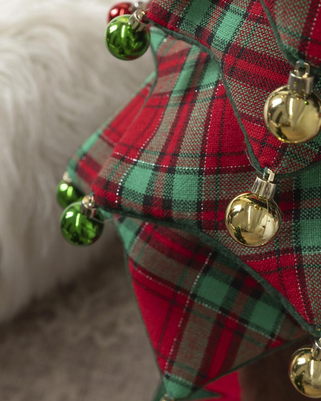 Velvet Gift Tree Tartan Small