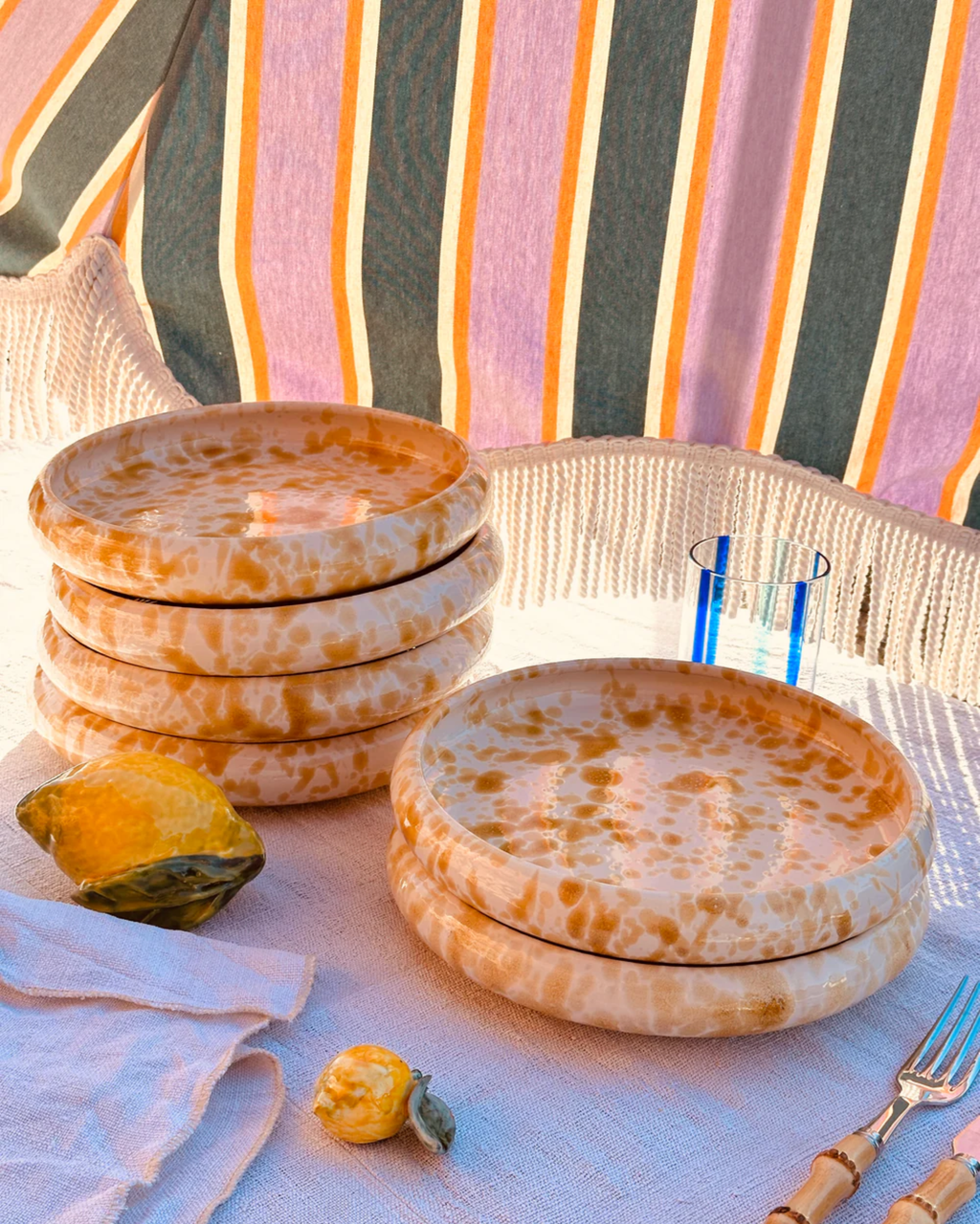Frisbee Teller Honey mit gelben Tupfen, 4er Set