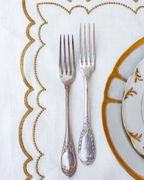 Tischset Weiß mit besticktem Rand Gold, 2er-Set